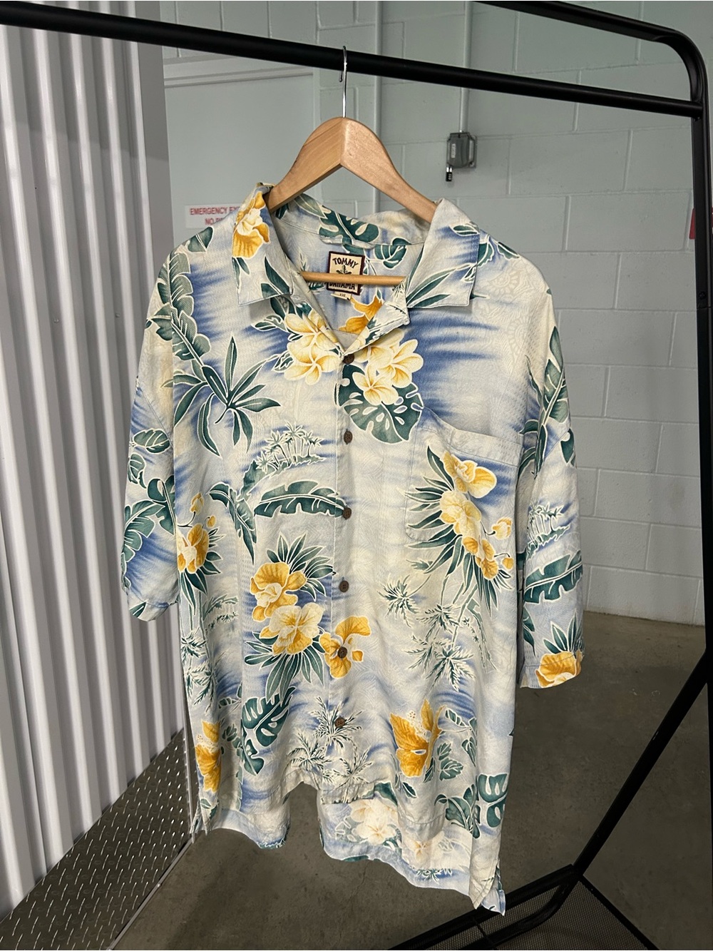 VTG Tommy Bahama | Monstera Hawaiian Shirt
